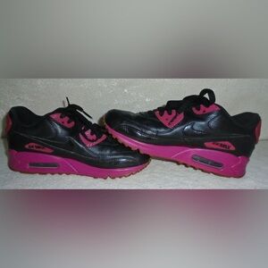 Nike Black and Pink Athletic Shoes